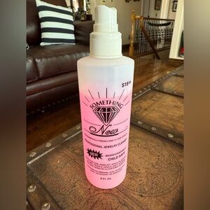 Something new professional jewelry cleaner 8 fl ounce it is not full, as shown